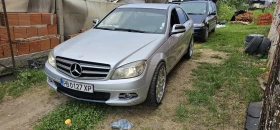 Mercedes-Benz C 220, снимка 8