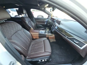 Обява за продажба на BMW 740 * M PACK* 360* HUD*  ~40 800 лв. - изображение 8