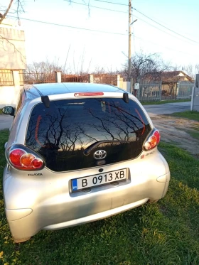 Toyota Aygo 1000cc - 3799 € / 7430.20 лв. - 25006626 3