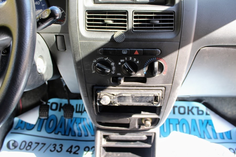 Daihatsu Cuore 1.0I РЕАЛНИ КМ, снимка 12 - Автомобили и джипове - 38231579