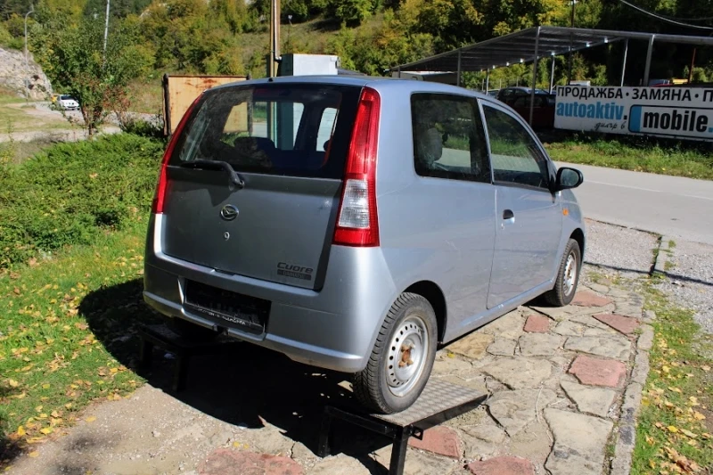 Daihatsu Cuore 1.0I РЕАЛНИ КМ, снимка 6 - Автомобили и джипове - 47403612