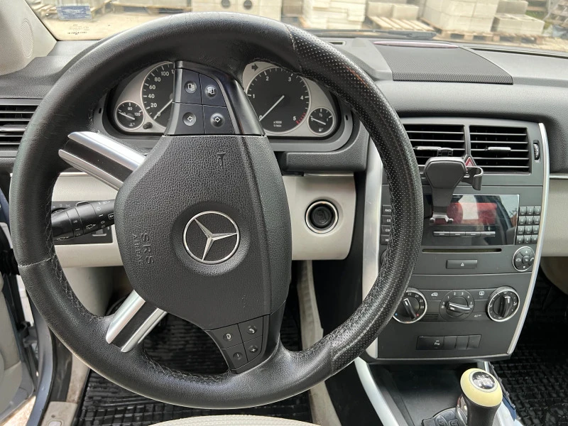 Mercedes-Benz B 200, снимка 10 - Автомобили и джипове - 49152153