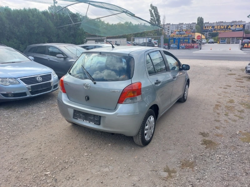 Toyota Yaris, снимка 5 - Автомобили и джипове - 47630921