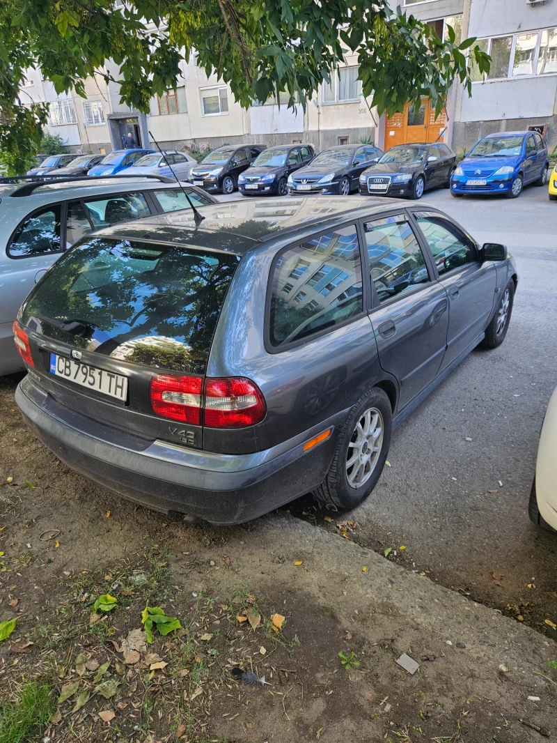 Volvo V40 1, 9 d, снимка 8 - Автомобили и джипове - 47329706