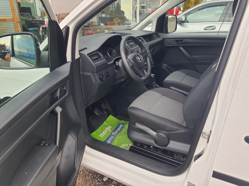 VW Caddy 2.0TDI Хладилно , снимка 12 - Автомобили и джипове - 48970903