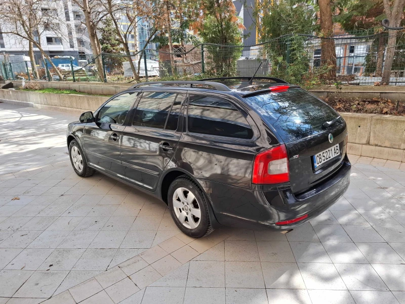 Skoda Octavia Kombi, снимка 8 - Автомобили и джипове - 49349065