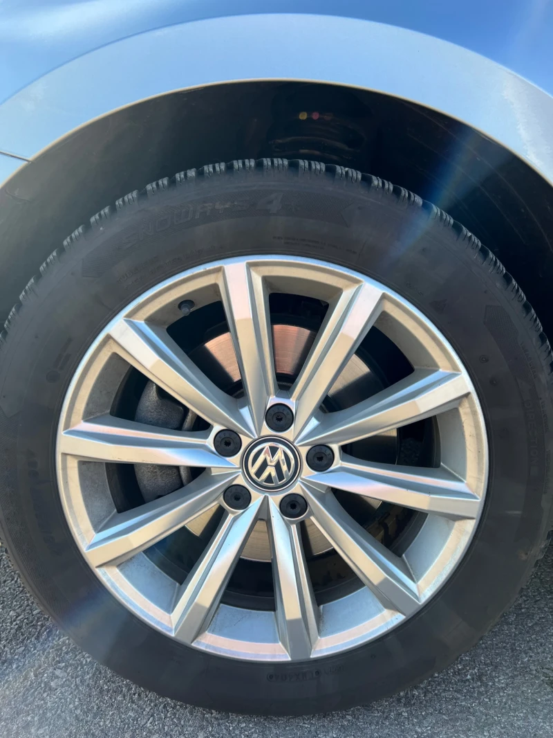 VW Passat 1.6 TDI, снимка 15 - Автомобили и джипове - 52646756