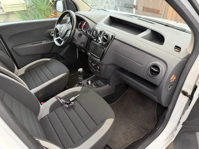 Dacia Dokker 1.3 TCe 130, снимка 14 - Автомобили и джипове - 52343373