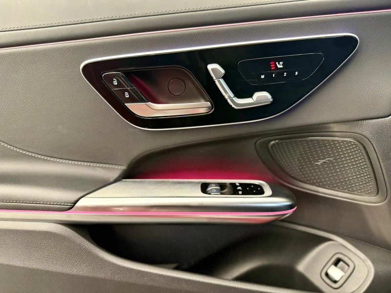 Mercedes-Benz CLE  200 AMG Coupe* Подгреви* Pano* Лизинг* , снимка 7 - Автомобили и джипове - 52379283