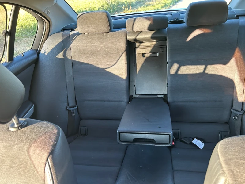 BMW 320 Е90, снимка 10 - Автомобили и джипове - 52485898
