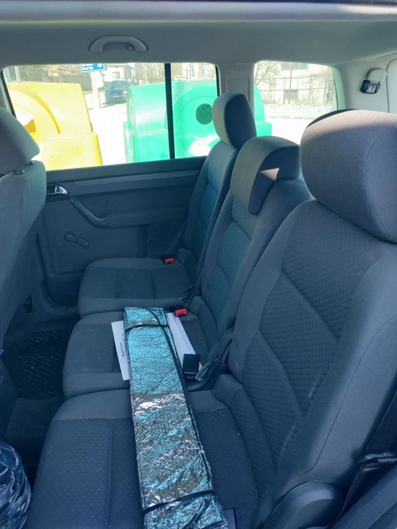 VW Touran, снимка 6 - Автомобили и джипове - 52680900