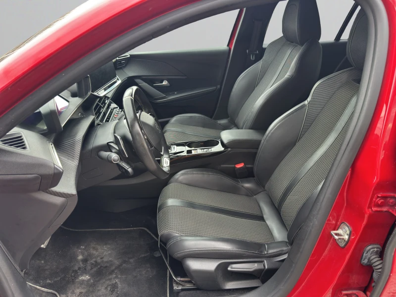 Peugeot 208 New Line Up GT 1.2 PureTech 100 EAT8, снимка 10 - Автомобили и джипове - 53373554