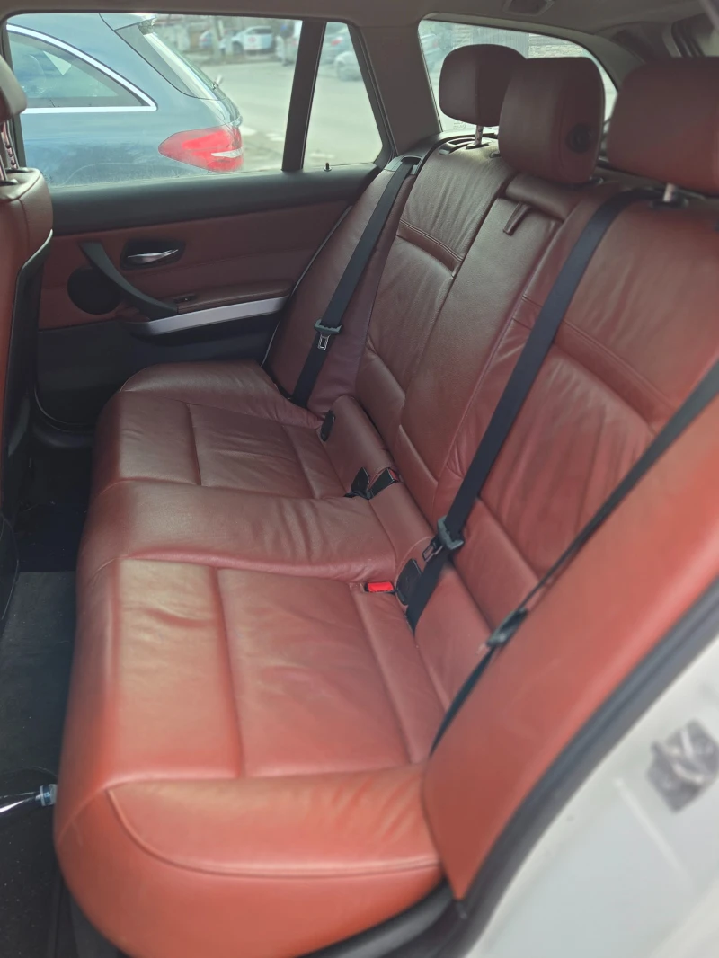 BMW 318 M Sport* Кожа* Ксенон* ПУШИ, снимка 11 - Автомобили и джипове - 53497155