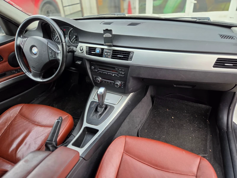 BMW 318 M Sport* Кожа* Ксенон* ПУШИ, снимка 17 - Автомобили и джипове - 53497155