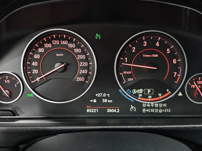 BMW 320 M Sports, снимка 8 - Автомобили и джипове - 55651234