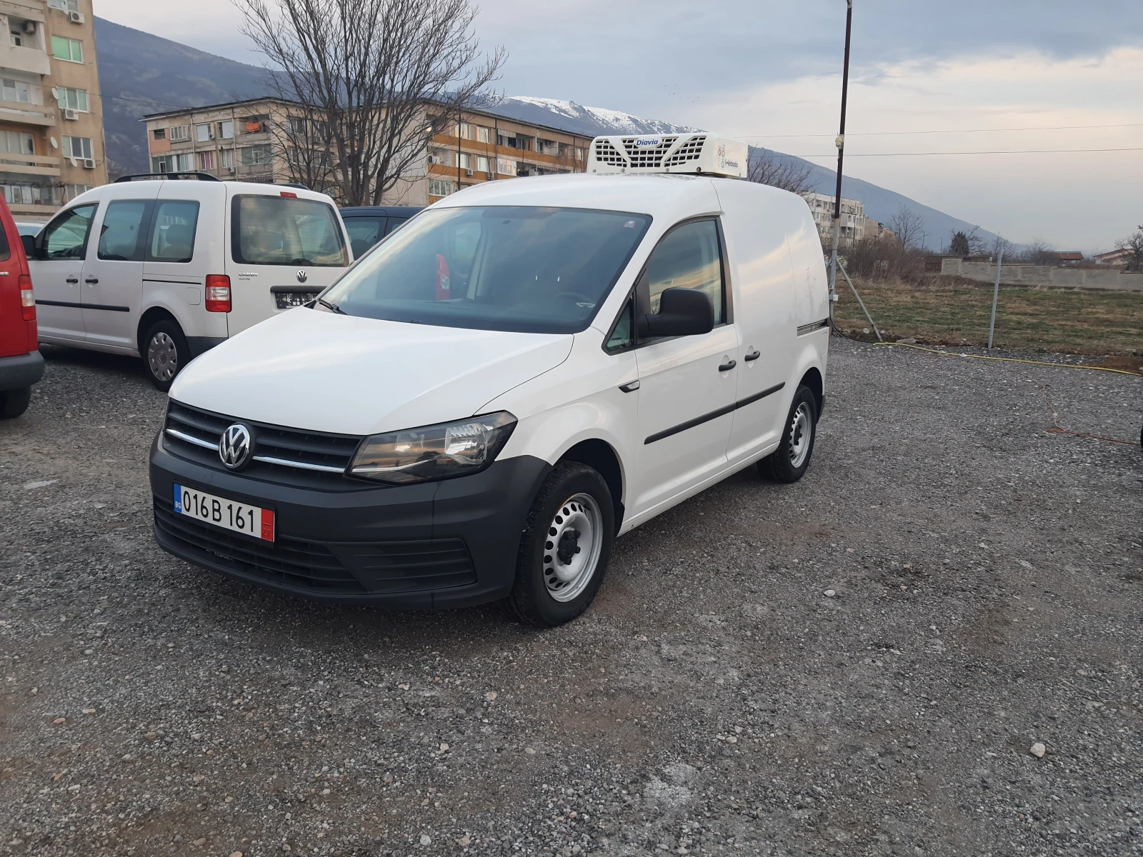 VW Caddy 2.0TDI Хладилно , снимка 1