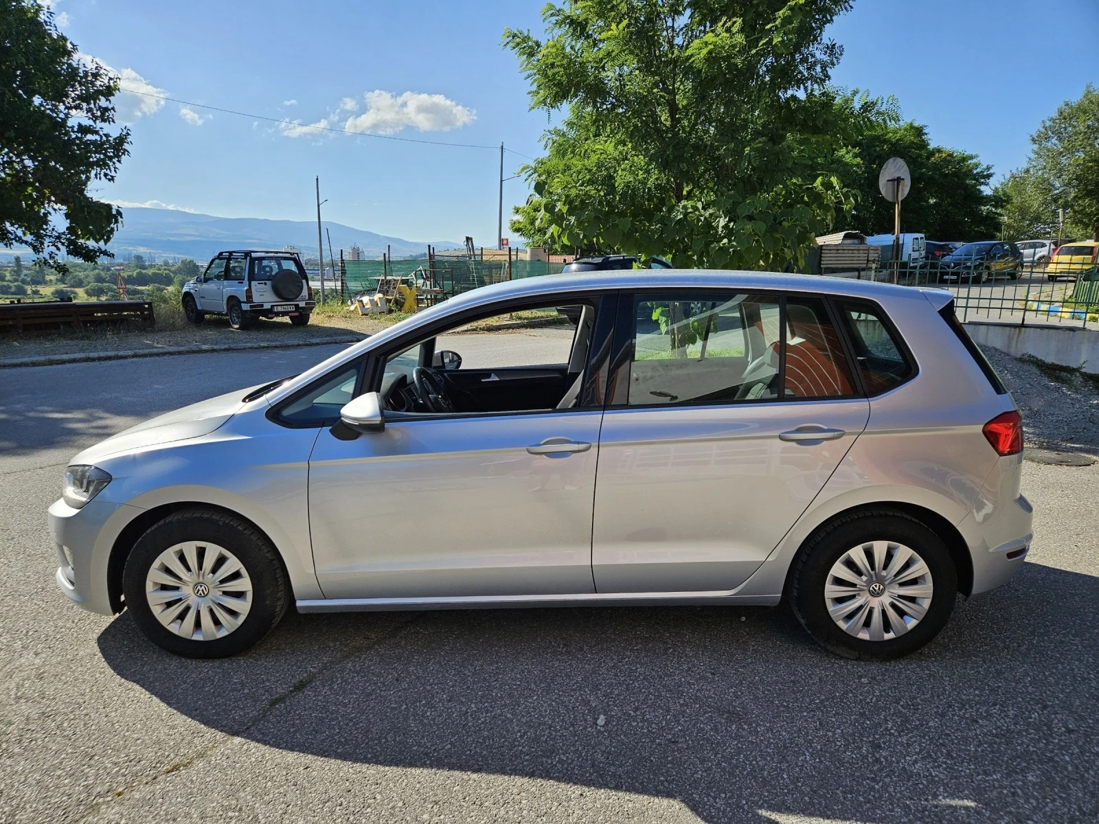 VW Sportsvan Golf 1.6TDI EURO6 - изображение 7