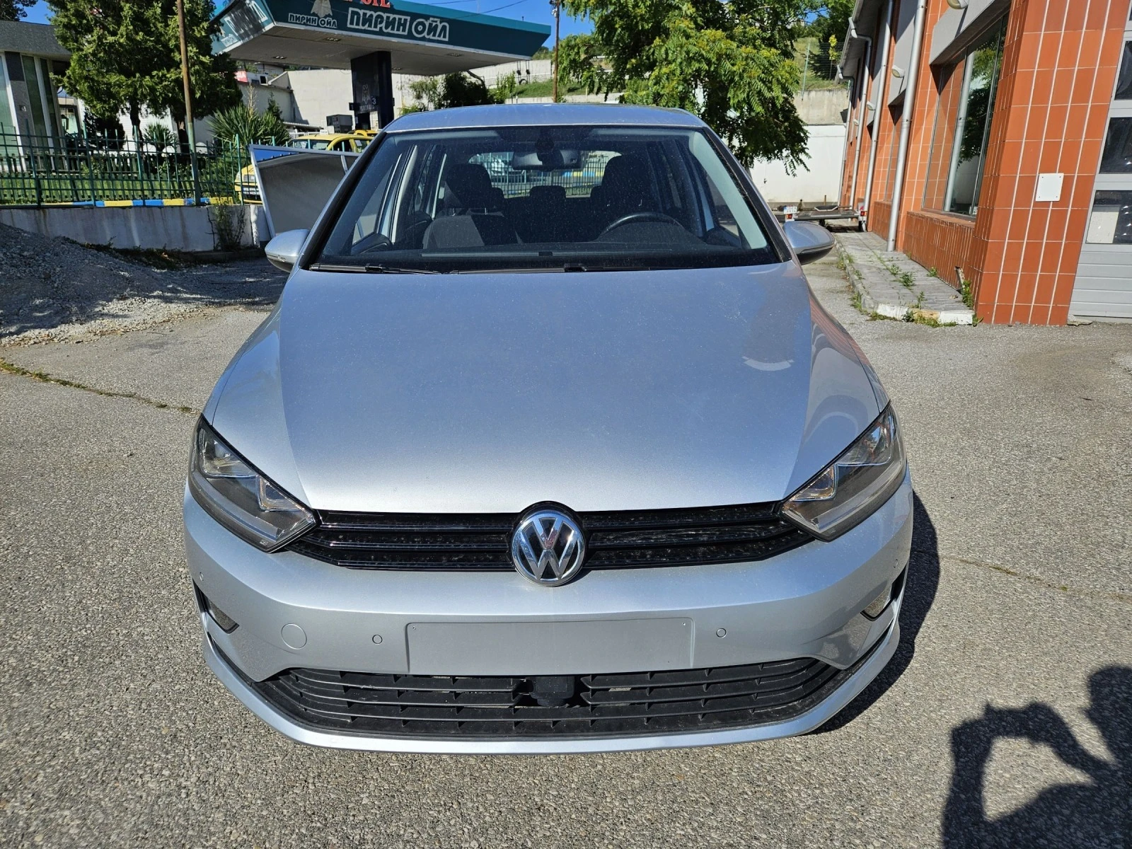 VW Sportsvan Golf 1.6TDI EURO6 - изображение 9