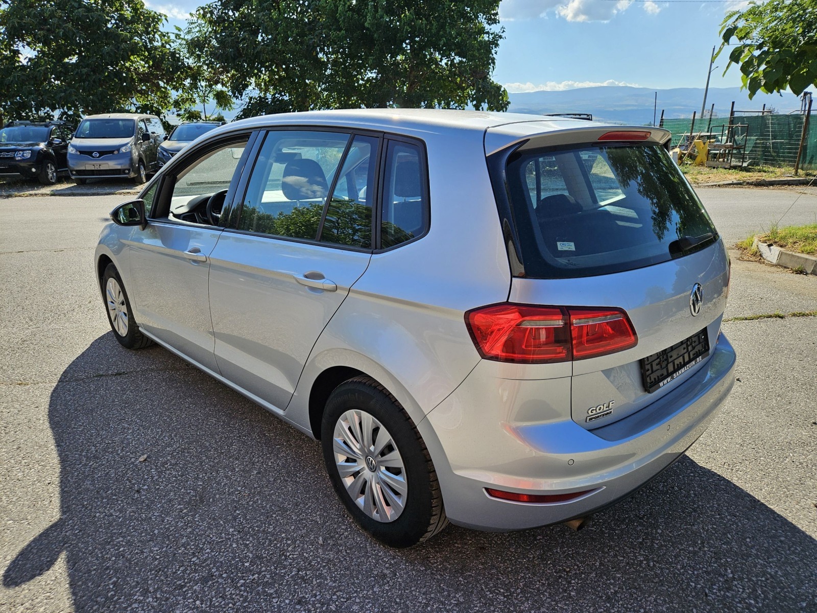 VW Sportsvan Golf 1.6TDI EURO6 - изображение 6