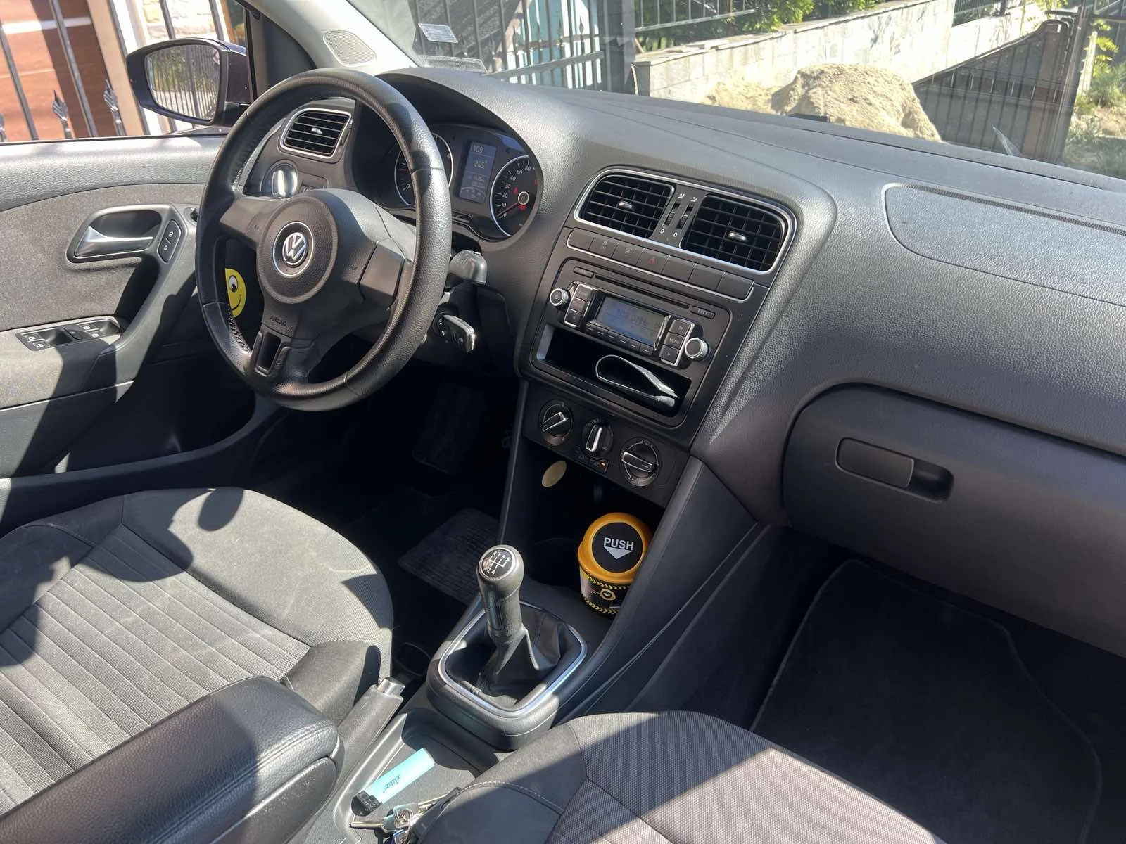 VW Polo 1.6 TDI  - изображение 9