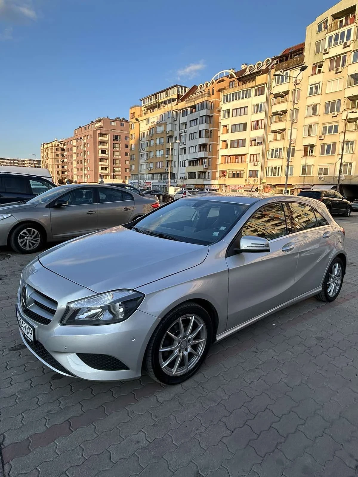 Mercedes-Benz A 180 1, 5D - изображение 4