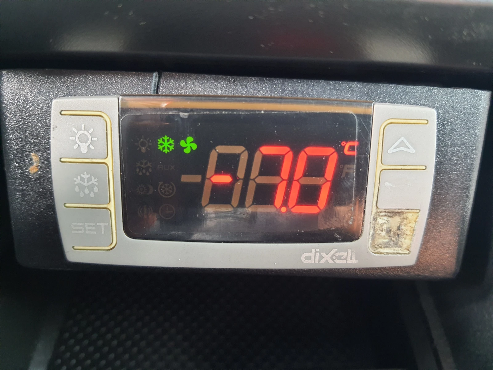 VW Caddy 2.0TDI   | Mobile.bg   17