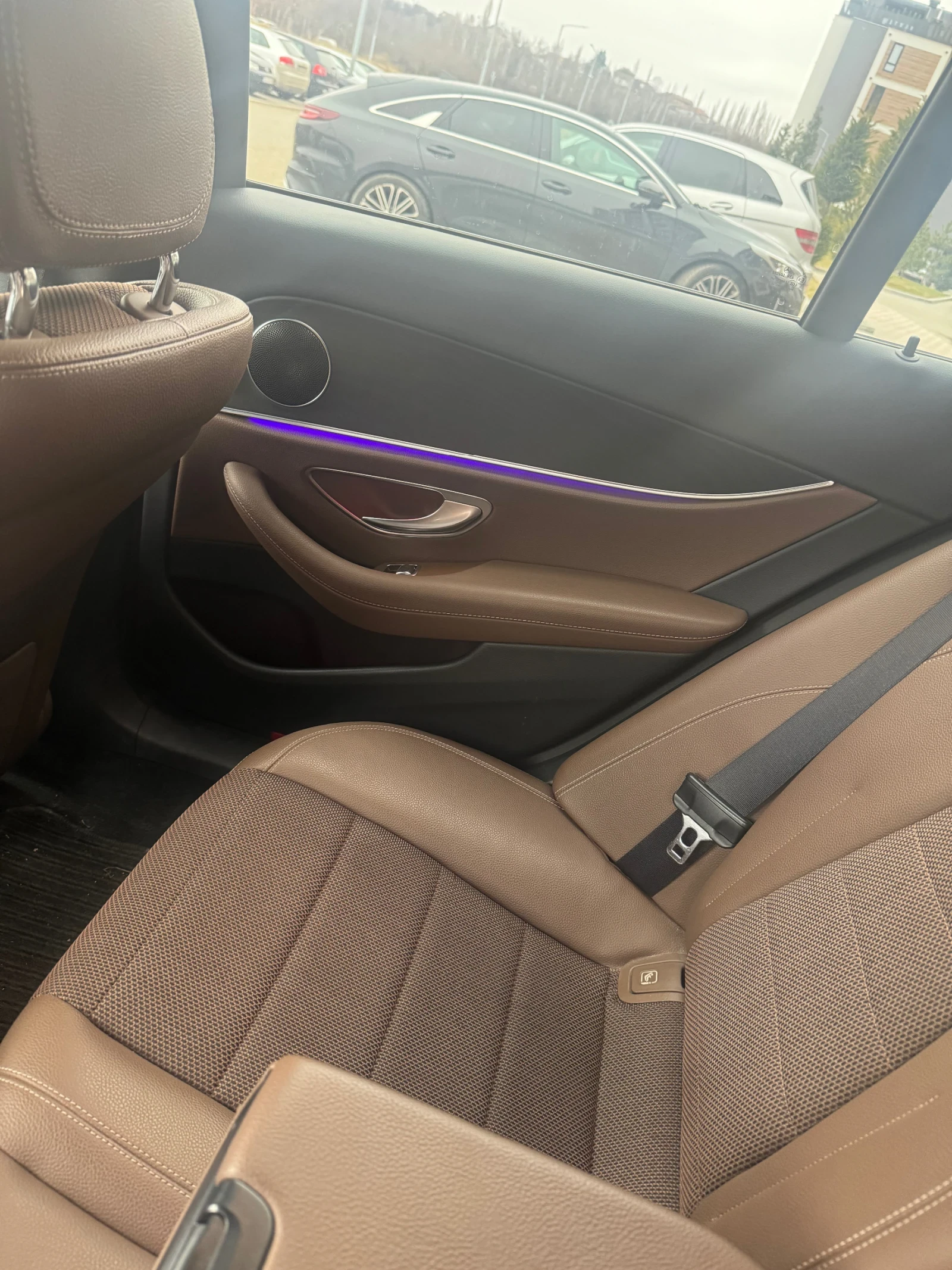 Mercedes-Benz E 220 | Mobile.bg   13