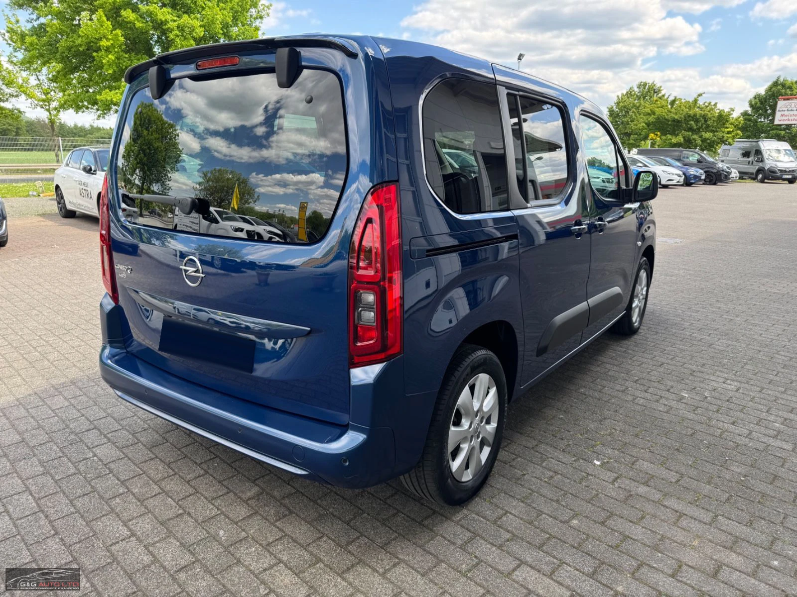 Opel Combo LIFE/136HP/e-ELAGANCE/NAVI/LED/DIGITAL/608v - изображение 5