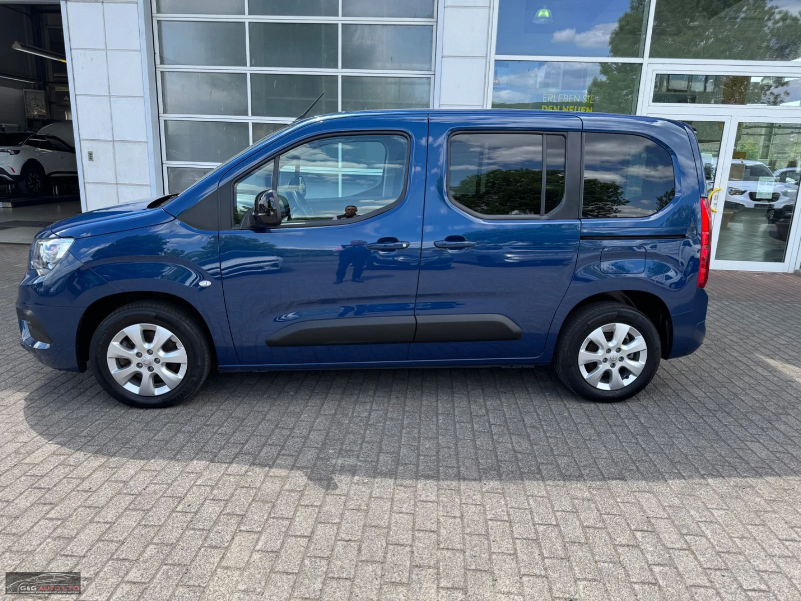 Opel Combo LIFE/136HP/e-ELAGANCE/NAVI/LED/DIGITAL/608v - изображение 3