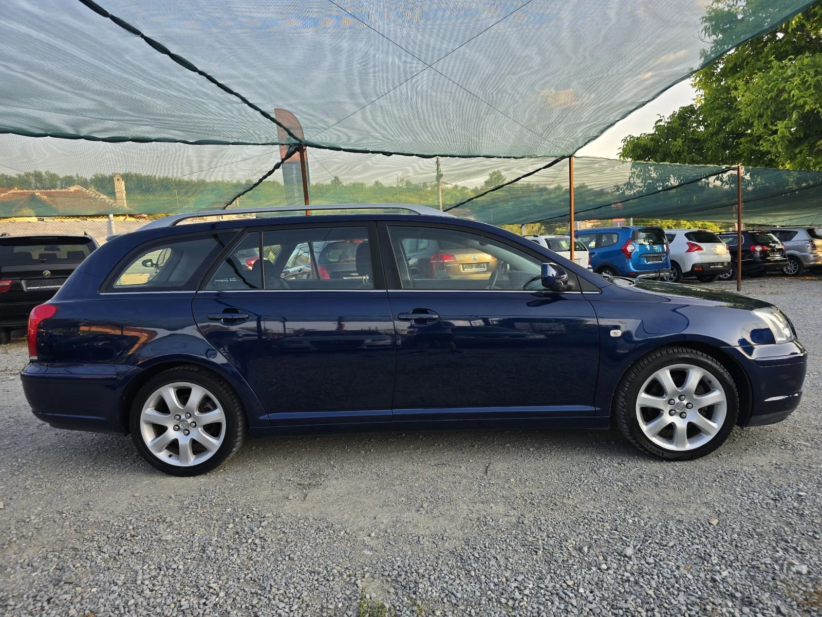 Toyota Avensis 2.0 i 147 К.С. / КЛИМАТРОНИК  - изображение 6