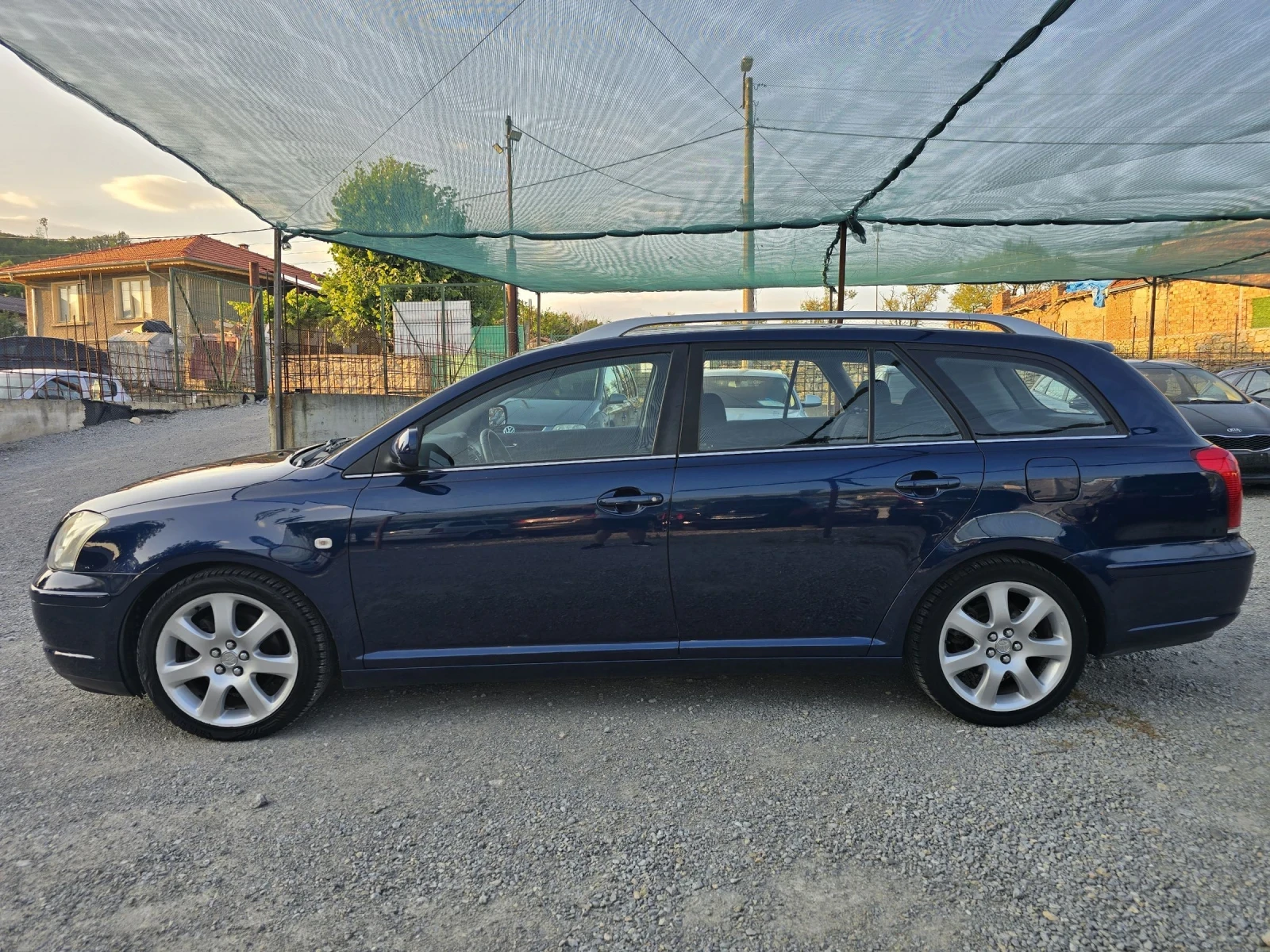 Toyota Avensis 2.0 i 147 К.С. / КЛИМАТРОНИК  - изображение 5