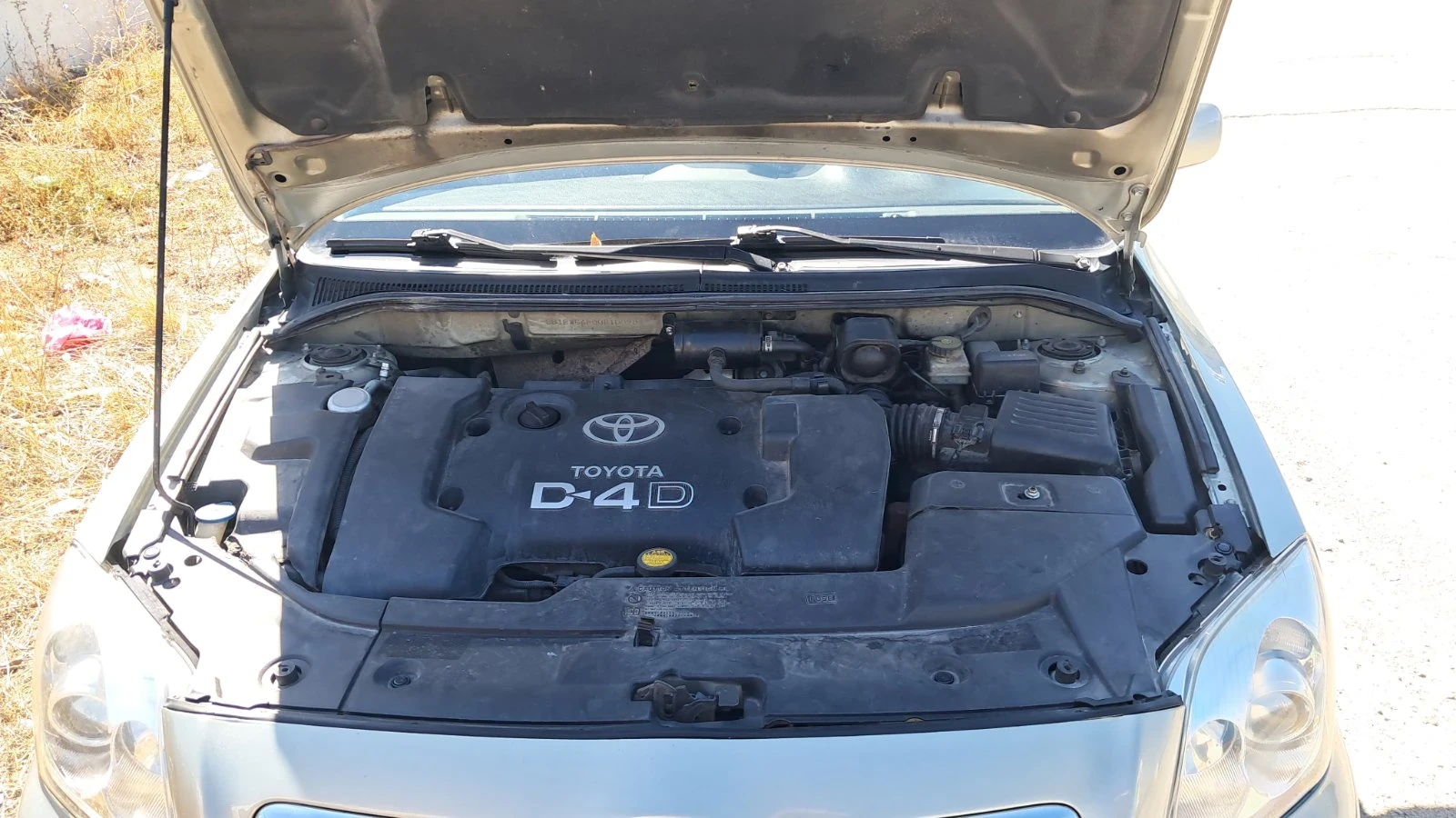Toyota Avensis 2.0 D4D - изображение 9
