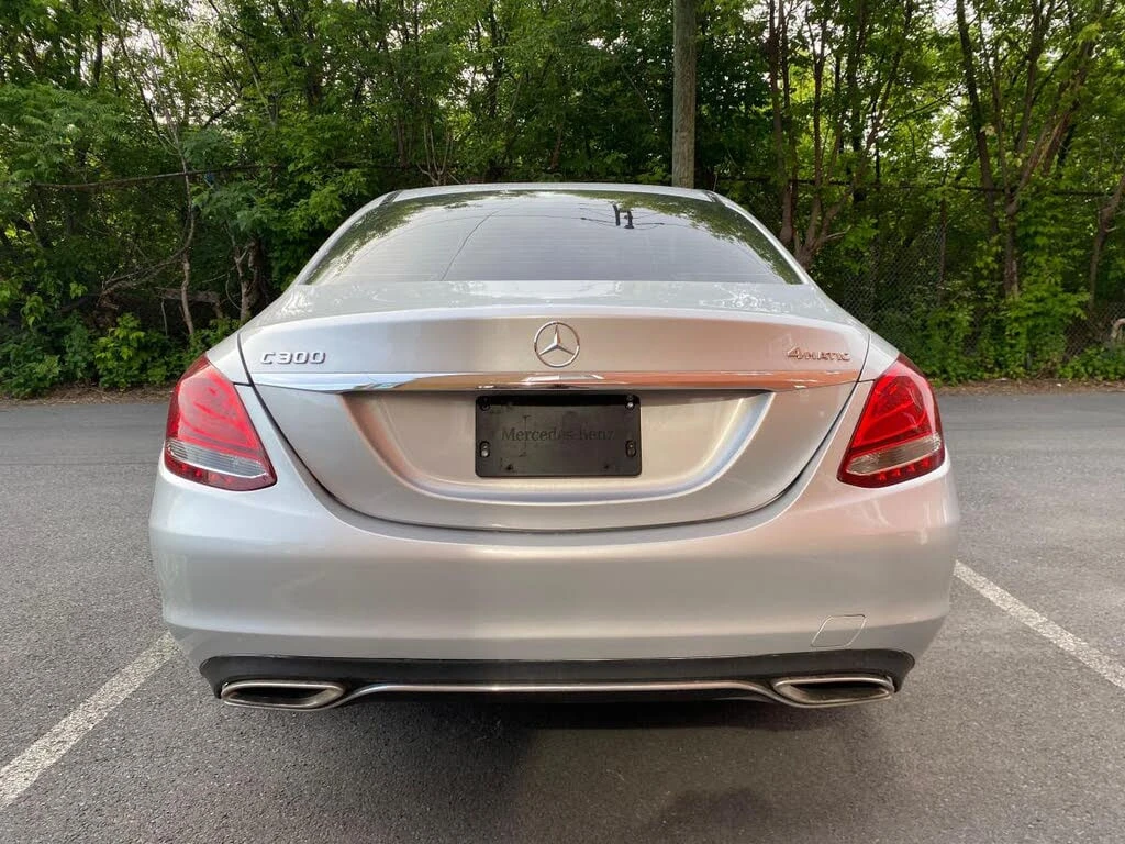 Mercedes-Benz C 300 * АВТО КРЕДИТ* ЦЕНА ДО БГ * СЕРВИЗНА ИСТОРИЯ *  - изображение 7