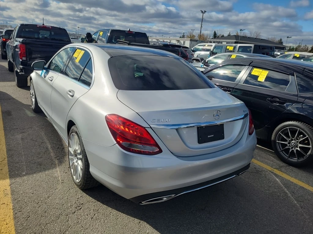 Mercedes-Benz C 300 * C300 * CARFAX * БЕЗ ПЪРВОНАЧАЛНА ВНОСКА - изображение 4