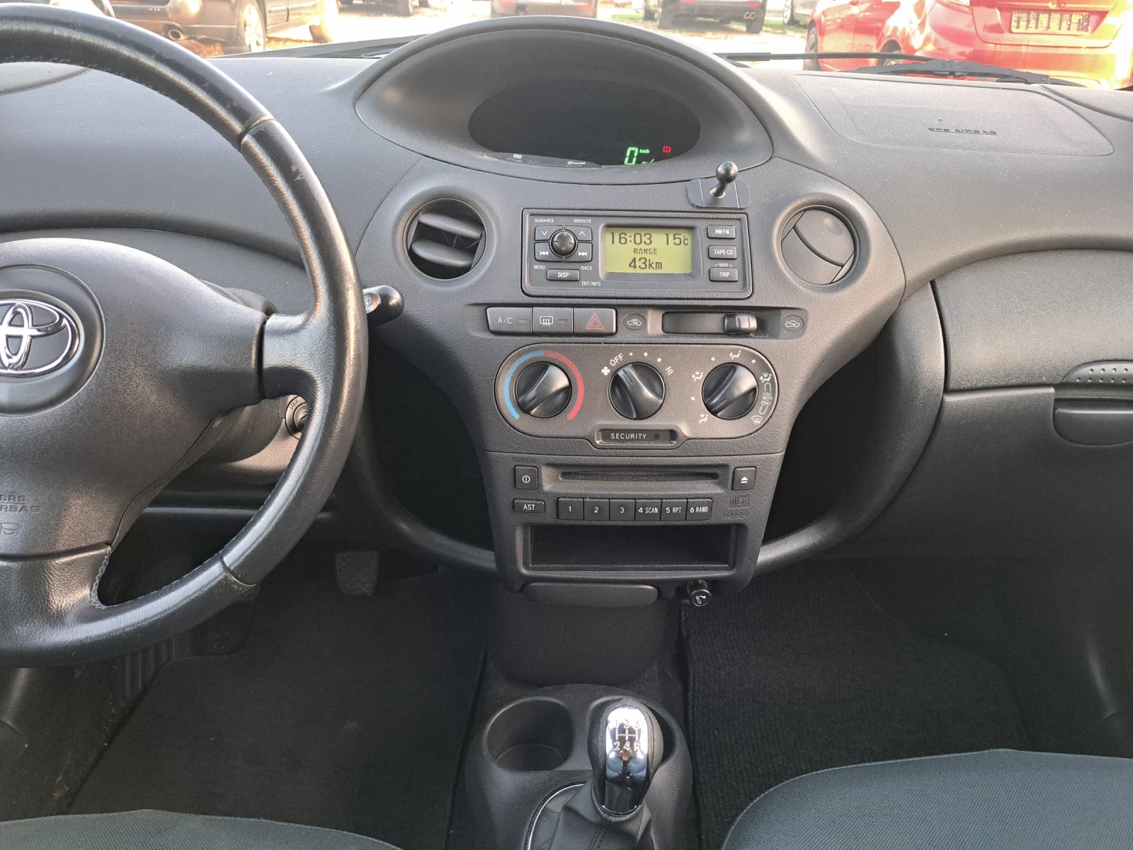 Toyota Yaris ���� ������ | Mobile.bg � ����������� 10