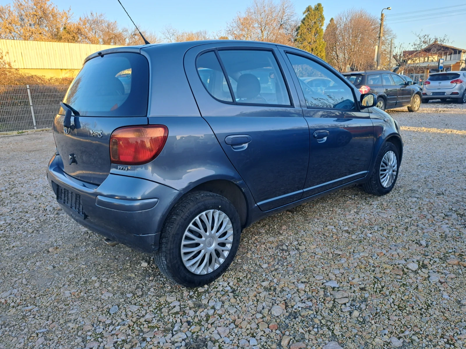 Toyota Yaris ���� ������ | Mobile.bg � ����������� 4