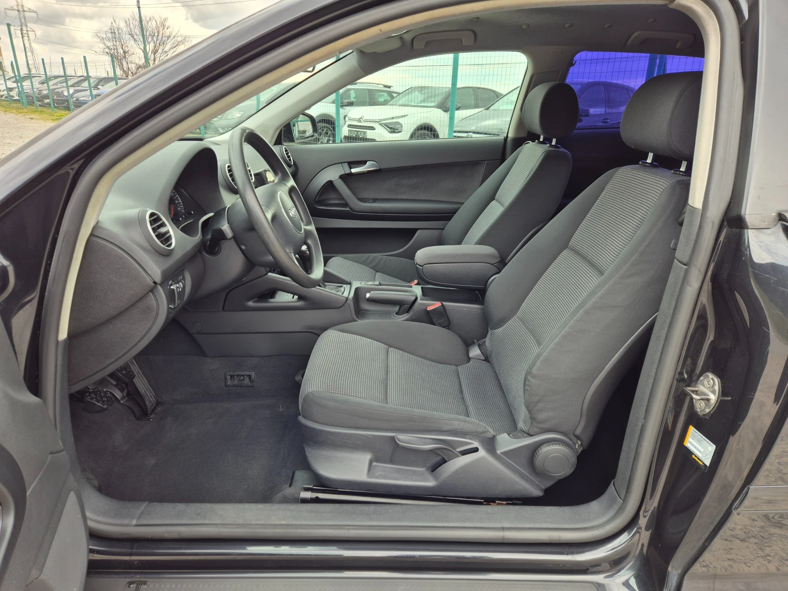 Audi A3 1.6i 102�� | Mobile.bg � ����������� 12