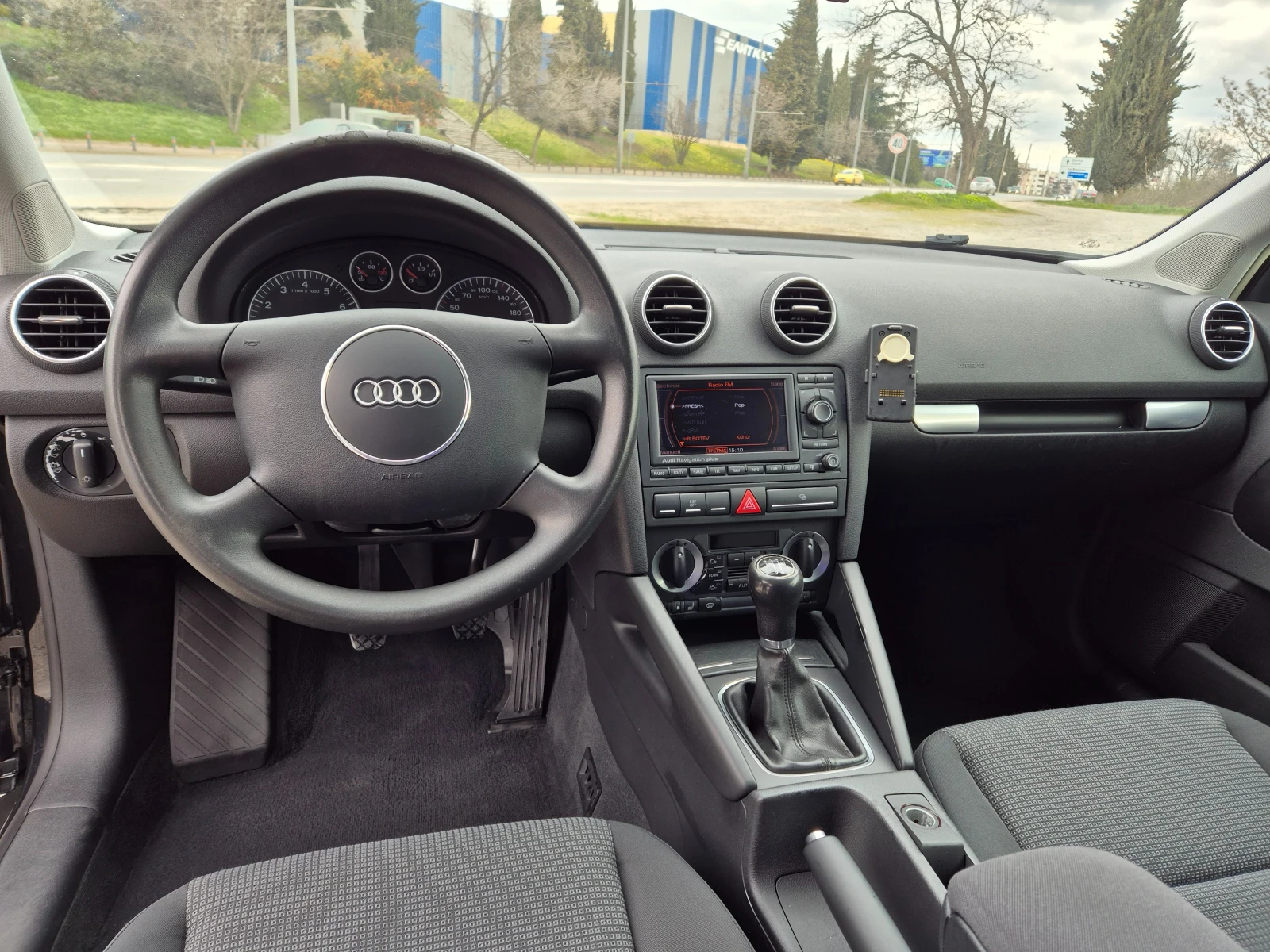 Audi A3 1.6i 102�� | Mobile.bg � ����������� 13