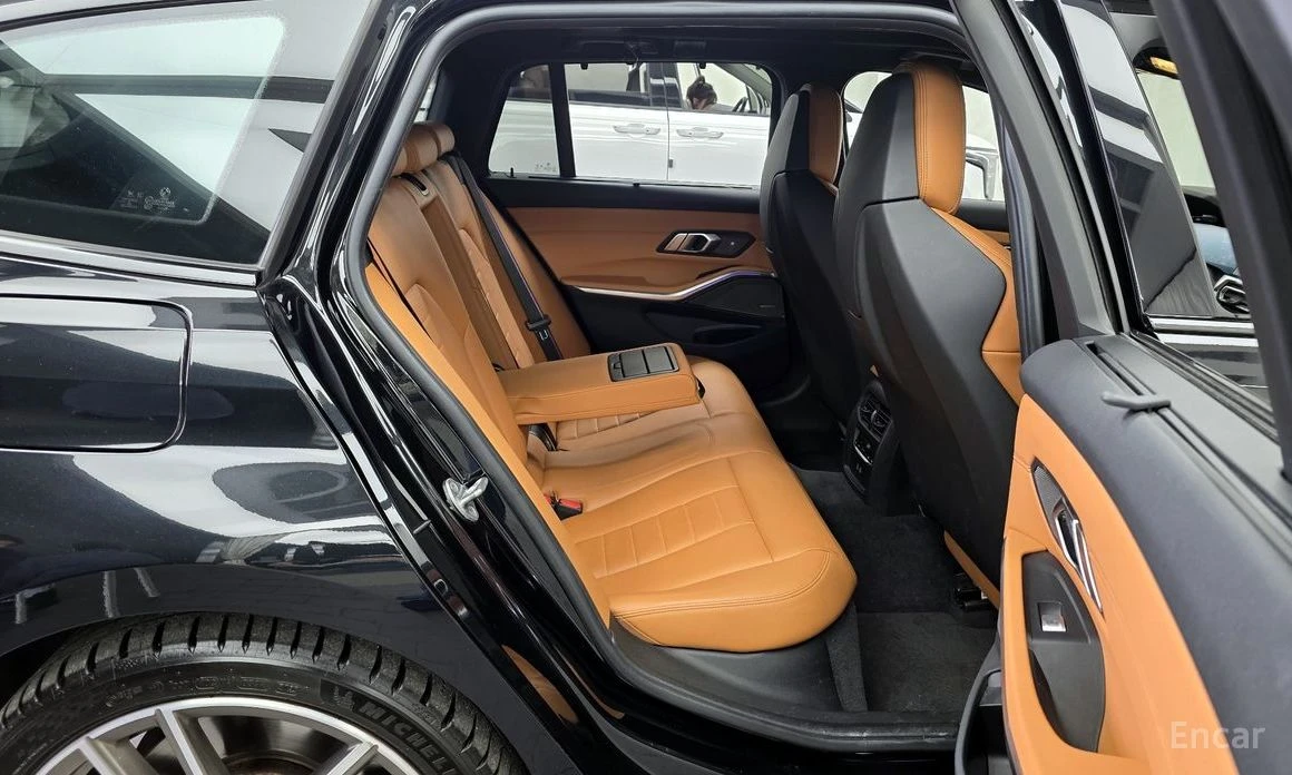 BMW 340 * xDrive* M-SPORT* �������* HEAD-UP* PANORAMA* HAR | Mobile.bg � ����������� 11