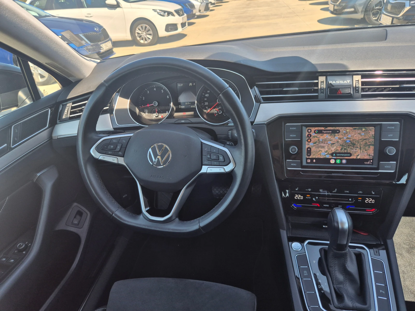 VW Passat НОВ 1.5TSI-150кс, снимка 14 - Автомобили и джипове - 54124520