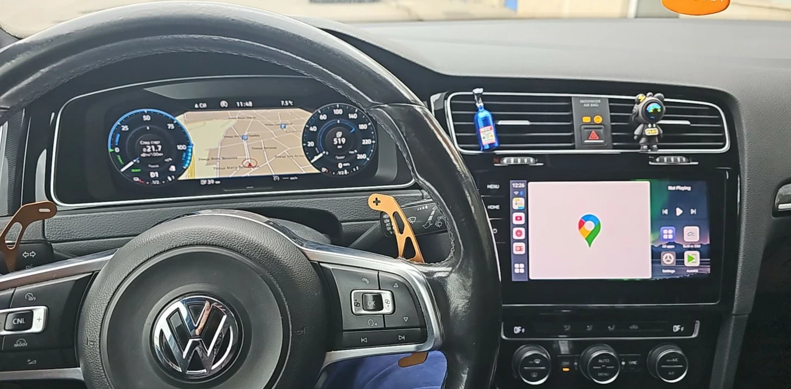 VW Golf 1, 4 GTE Virtual cockpit , снимка 5 - Автомобили и джипове - 54327948