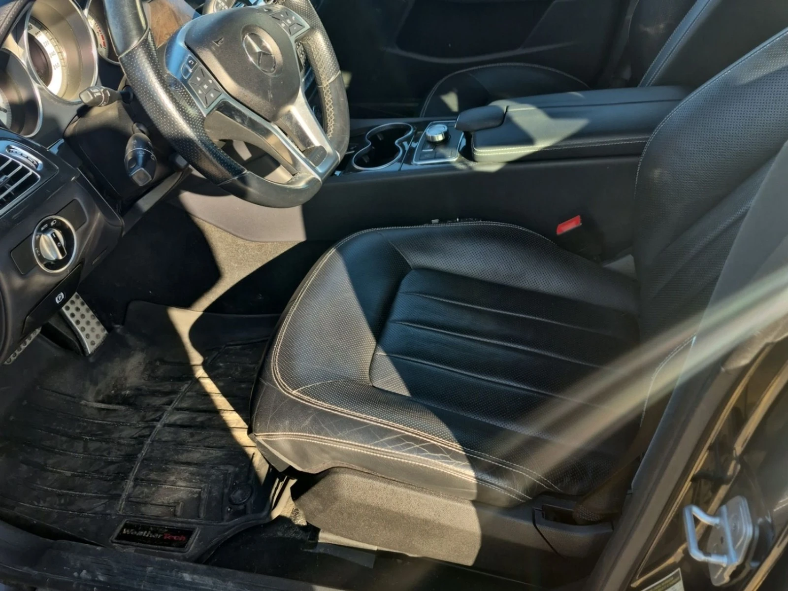 Mercedes-Benz CLS 550 4matic* AвтоКредит * (ЦЕНА ДО БГ), снимка 6 - Автомобили и джипове - 54542386