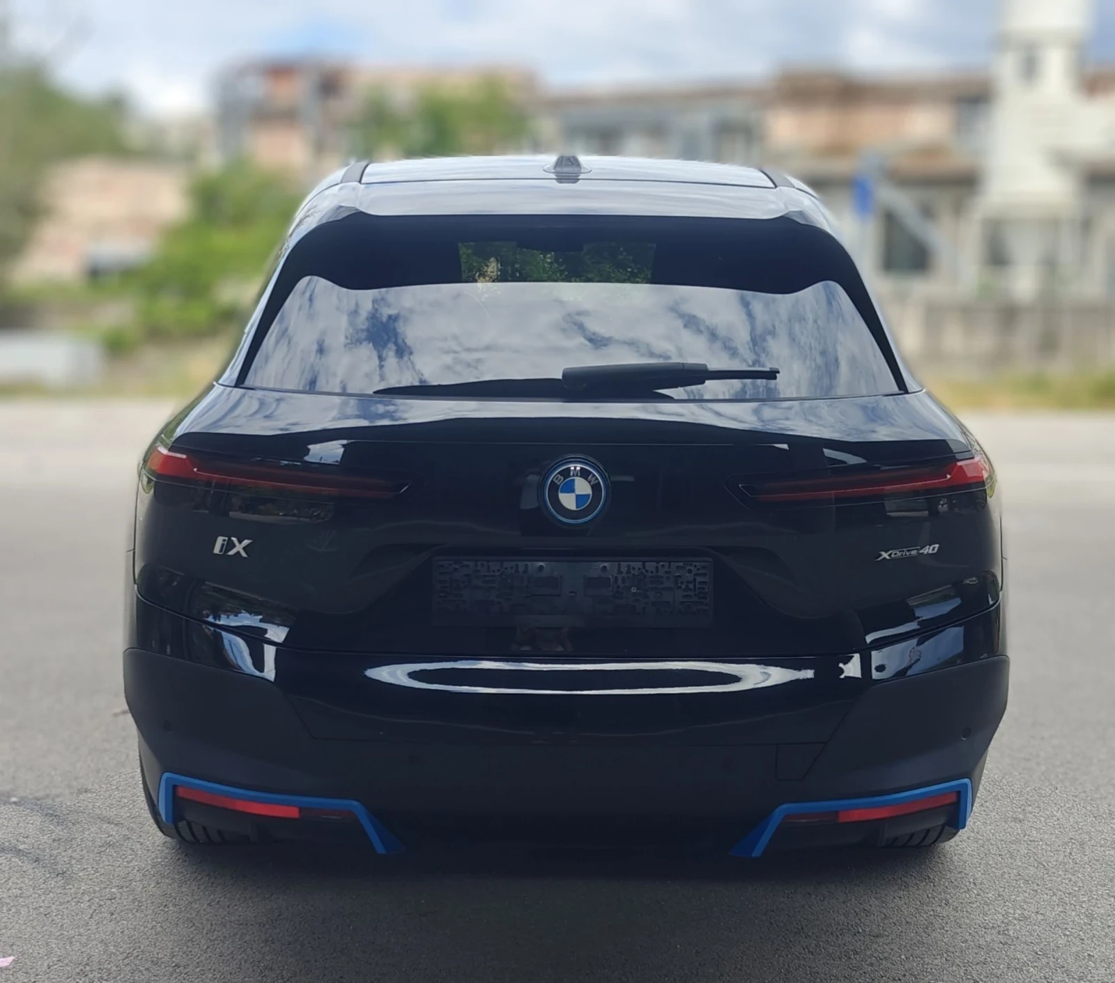 BMW iX 40 xDrive/AWD/326hp/��������/SOH 98% | Mobile.bg � ����������� 6