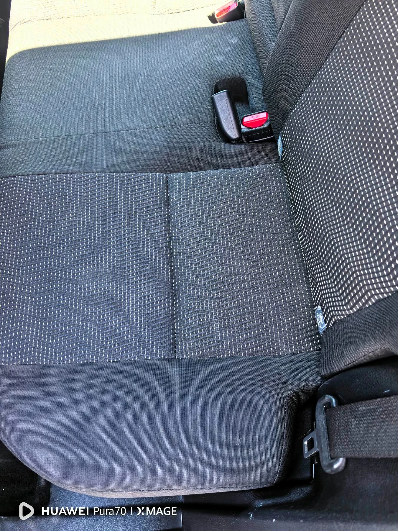 Toyota Auris Хечбек, снимка 12 - Автомобили и джипове - 54967525