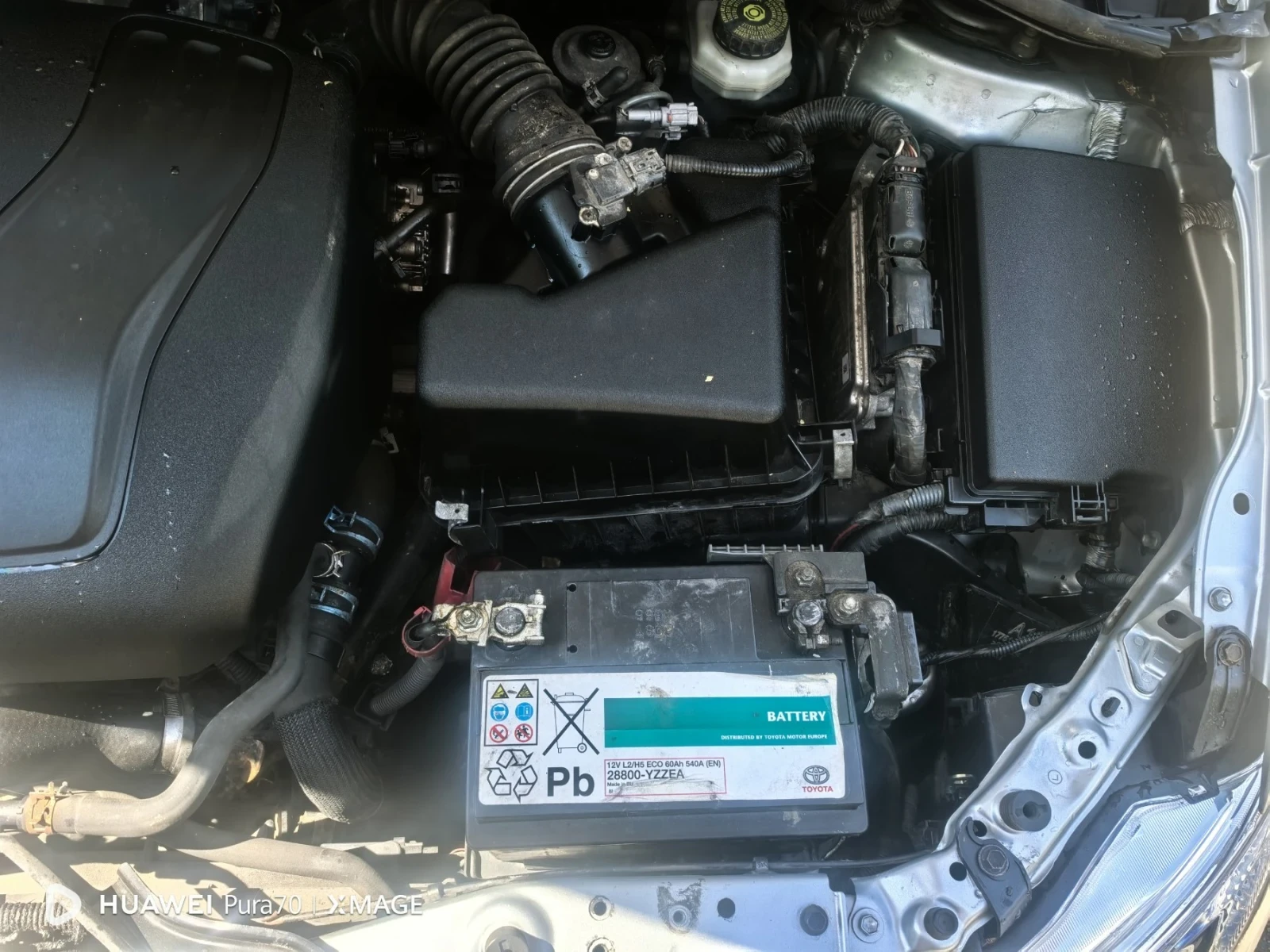 Toyota Auris Хечбек, снимка 13 - Автомобили и джипове - 54967525