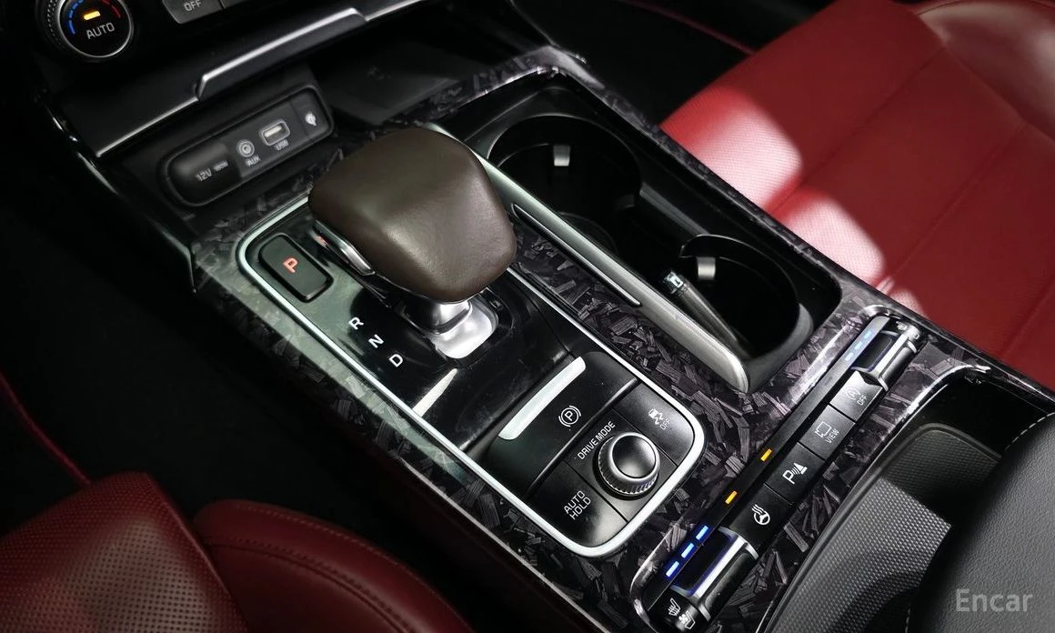 Kia Stinger, снимка 9 - Автомобили и джипове - 54999137