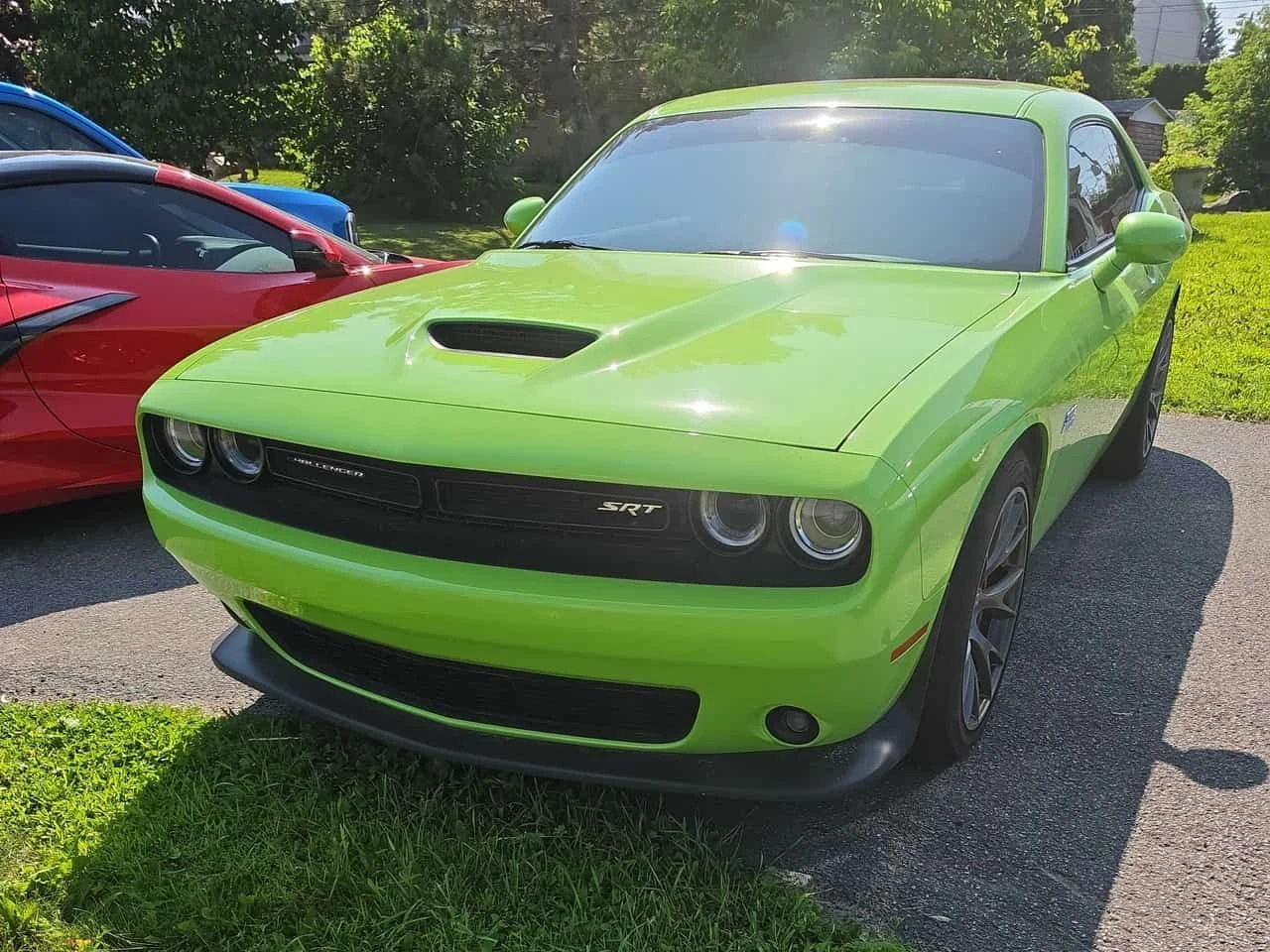 Dodge Challenger SRT 392 | CARFAX | БЕЗ ПЪРВОНАЧАЛНА ВНОСКА, снимка 3 - Автомобили и джипове - 55206657