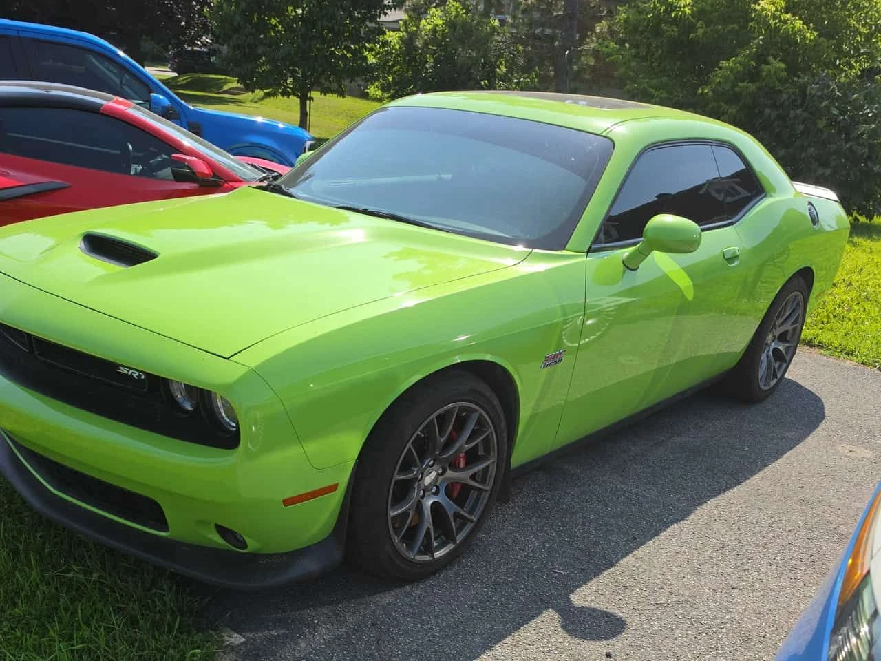 Dodge Challenger SRT 392 | CARFAX | БЕЗ ПЪРВОНАЧАЛНА ВНОСКА, снимка 2 - Автомобили и джипове - 55206657