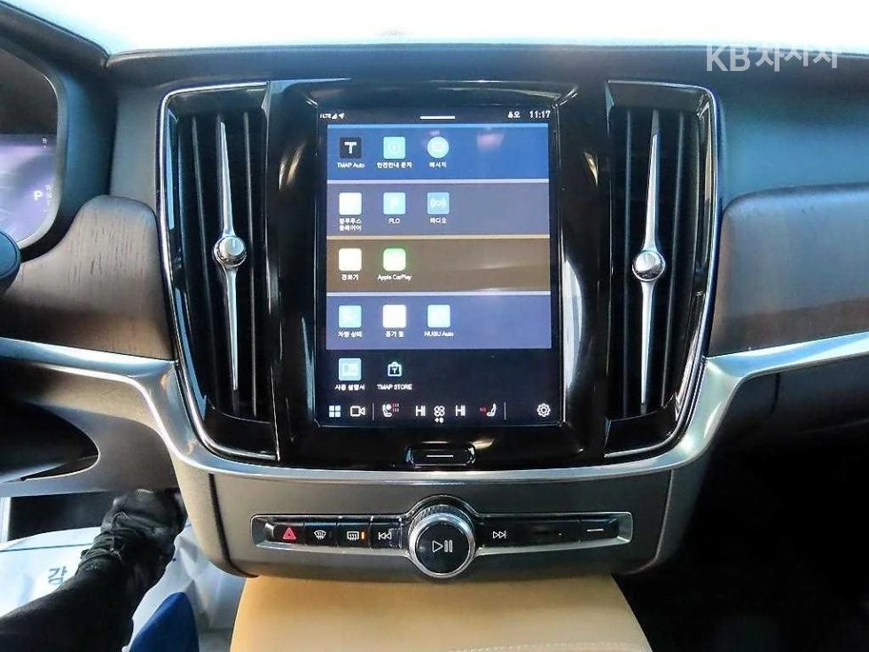 Volvo S90 B6 INSCRIPTION HEAD UP PANORAMA Bowers & Wilkins, снимка 11 - Автомобили и джипове - 55481157