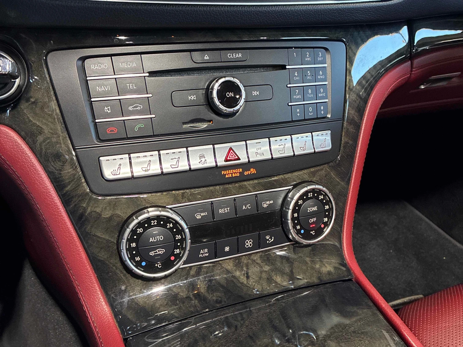 Mercedes-Benz SL 500 550  CARFAX, снимка 11 - Автомобили и джипове - 56139264